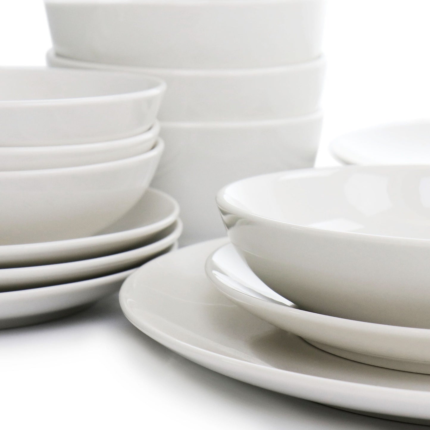 16 Piece Double Bowl Dinnerware Set in Porcelain