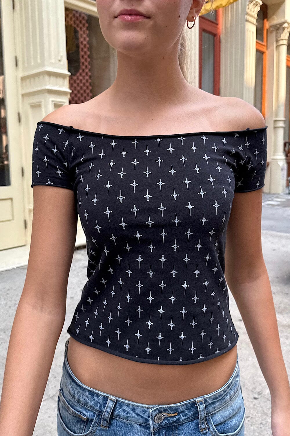 Bonnie Dagger Top