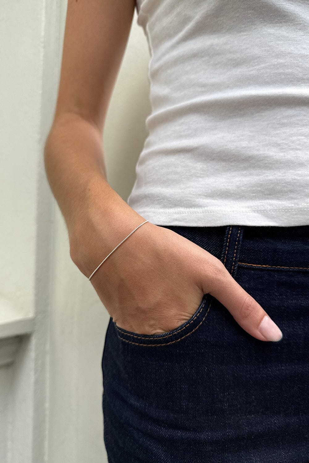 Thin Line Bracelet