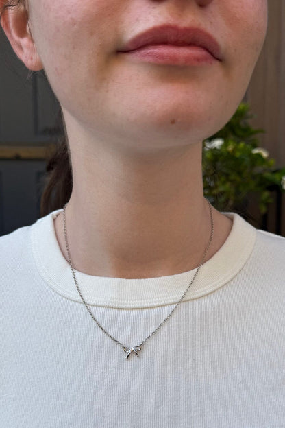 Bow Necklace